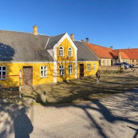 לינה וארוחת בוקר Grubbe Molle, Med Eget Kokken Og Bad 3*