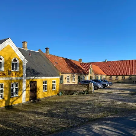 Grubbe Molle, Med Eget Kokken Og Bad 3* פאבורג