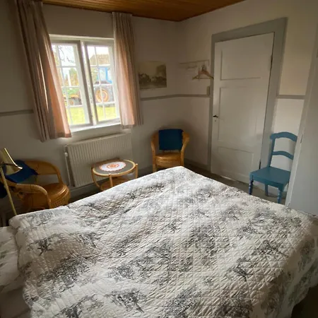 לינה וארוחת בוקר Grubbe Molle, Med Eget Kokken Og Bad