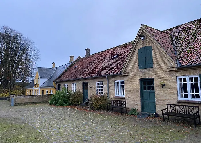 Grubbe Molle, Med Eget Kokken Og Bad 住宿加早餐酒店 3*